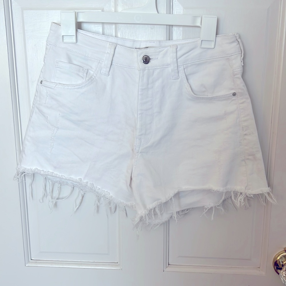 Rosie Boyfriend Shorts by Mavi